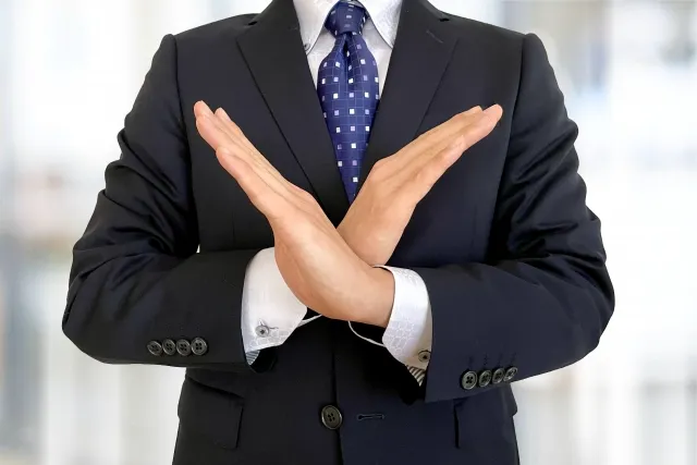 安易な休職で復職できないリスクが急増！企業がオンラインメンタルクリニックの診断書を拒否する理由と対策